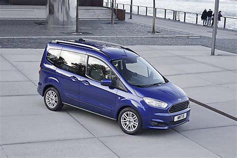 ford tourneo courier 2019